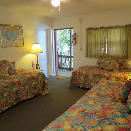 במוטל Ed & Ellen'S Lodgings קי לארגו חדר תמונה