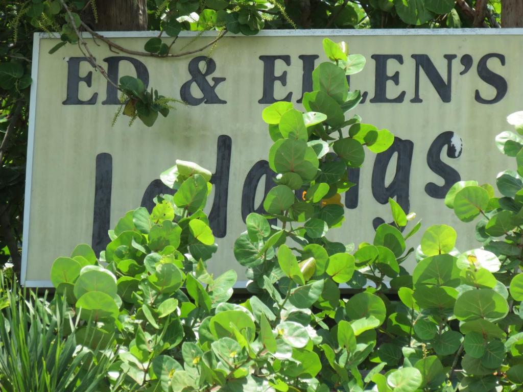 במוטל Ed & Ellen'S Lodgings קי לארגו מראה חיצוני תמונה